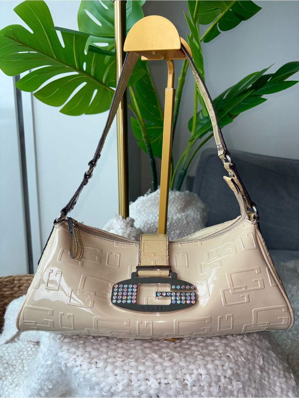 Vintage Y2K GUESS Logo World Cream Patent Rhinestone G Baguette Shoulder Bag